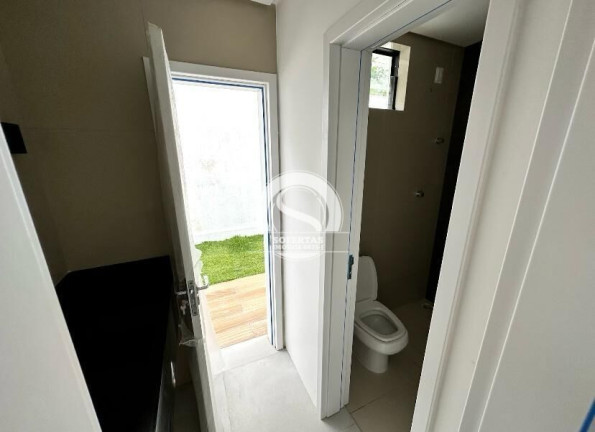Imagem Casa com 5 Quartos à Venda, 196 m² Imagem Casa com 5 Quartos à Venda, 196 m²
