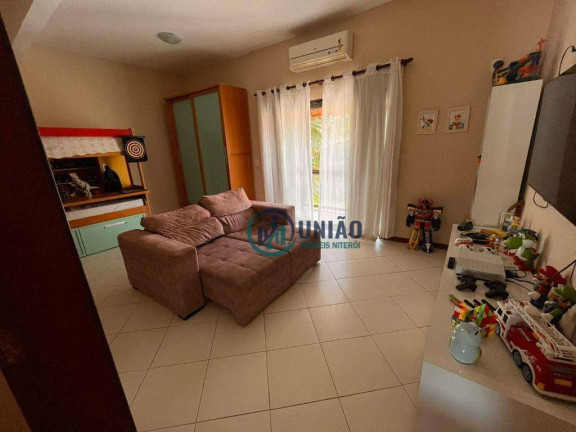 Imagem Casa com 4 Quartos à Venda, 360 m² em Itaipu - Niterói Imagem Casa com 4 Quartos à Venda, 360 m² em Itaipu - Niterói