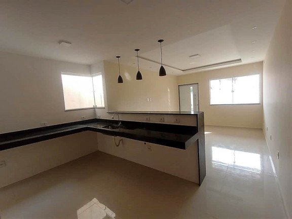 Imagem Casa com 3 Quartos à Venda, 87 m² em Praia De Itaipuaçu (itaipuaçu) - Maricá Imagem Casa com 3 Quartos à Venda, 87 m² em Praia De Itaipuaçu (itaipuaçu) - Maricá
