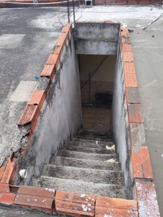 Imagem Casa com 3 Quartos à Venda,  em Jardim Sandra Regina - Carapicuíba