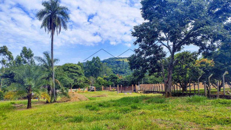 Imagem Fazenda à Venda, 3.798 m² em Vertentes Do Mamonal - Pirassununga