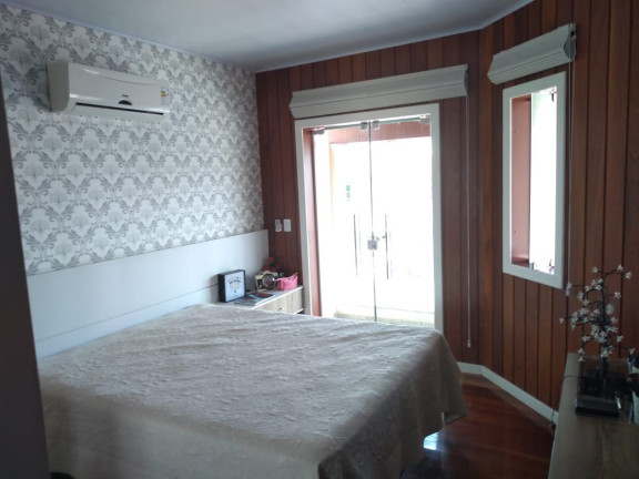 Imagem Casa com 3 Quartos à Venda, 160 m² em São Judas - Itajaí Imagem Casa com 3 Quartos à Venda, 160 m² em São Judas - Itajaí