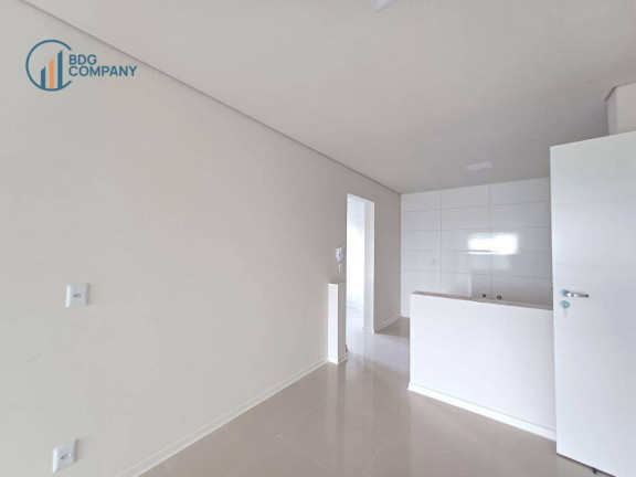 Imagem Apartamento com 3 Quartos para Alugar, 87 m² em Jardim California - Irati Imagem Apartamento com 3 Quartos para Alugar, 87 m² em Jardim California - Irati