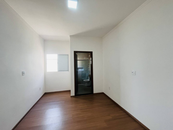 Imagem Casa com 3 Quartos à Venda, 118 m² em Vila Verde - Bragança Paulista
