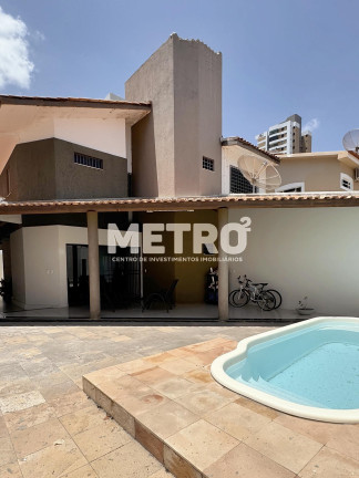 Casa com 2 Quartos à Venda, 220 m² em Centro - Petrolina
