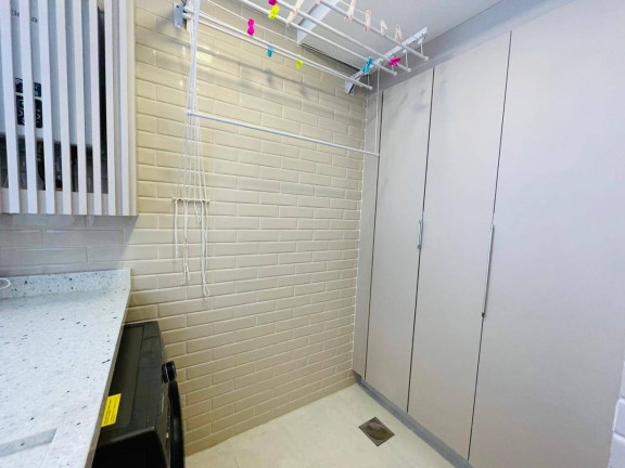 Imagem Apartamento com 3 Quartos à Venda, 147 m² em Gonzaga - Santos