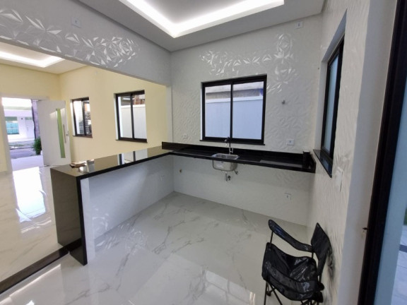 Imagem Casa com 3 Quartos à Venda, 175 m² em Ponta Negra - Manaus