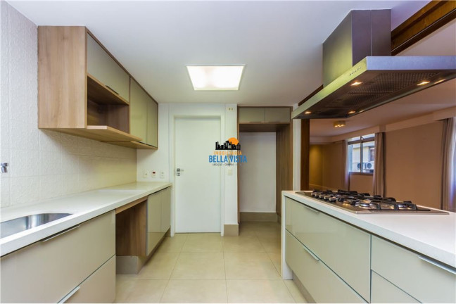 Imagem Apartamento com 3 Quartos à Venda, em Pinheiros - São Paulo Imagem Apartamento com 3 Quartos à Venda, em Pinheiros - São Paulo