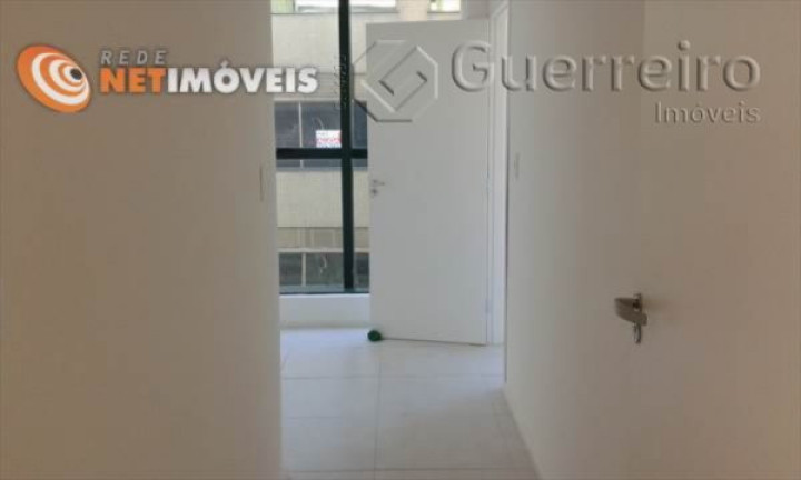 Imagem Sala Comercial à Venda, 373 m² em Centro - Florianópolis Imagem Sala Comercial à Venda, 373 m² em Centro - Florianópolis