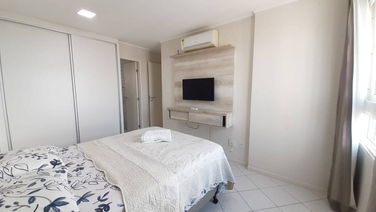 Imagem Apartamento com 2 Quartos à Venda, em Ponta Negra - Natal Imagem Apartamento com 2 Quartos à Venda, em Ponta Negra - Natal