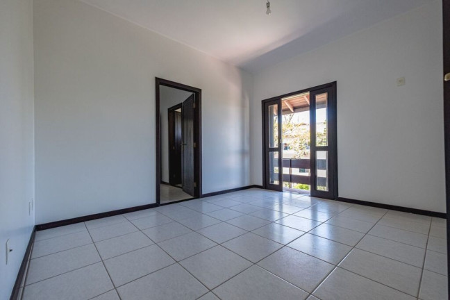 Imagem Casa com 6 Quartos à Venda, 850 m² em João Paulo - Florianópolis