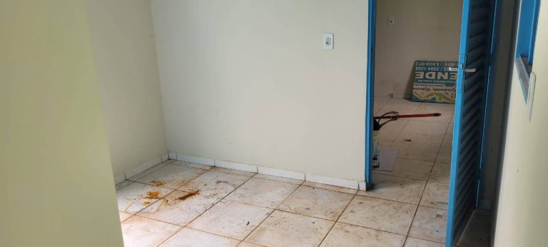 Imagem Casa com 2 Quartos à Venda, 210 m² em Jardim Ipiranga - Aparecida De Goiânia