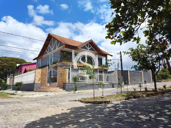 Casa com 3 Quartos à Venda, 496 m²