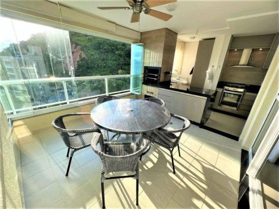 Imagem Apartamento com 2 Quartos à Venda, 90 m²