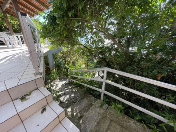 Imagem Casa com 4 Quartos à Venda, 254 m² em Tainha - Bombinhas