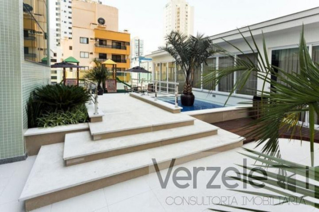 Imagem Apartamento com 3 Quartos à Venda, 129 m² em Centro - Balneário Camboriú