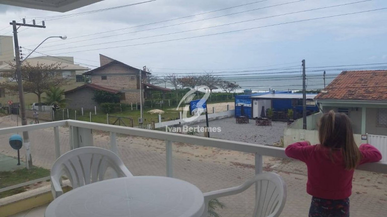 Imagem Apartamento com 3 Quartos para Temporada,  em Mariscal - Bombinhas