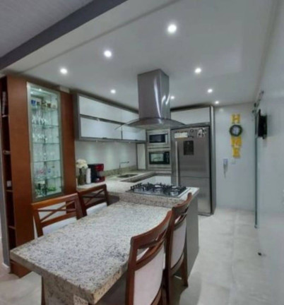 Imagem Casa com 3 Quartos à Venda, 130 m² em Centro - Camboriú Imagem Casa com 3 Quartos à Venda, 130 m² em Centro - Camboriú