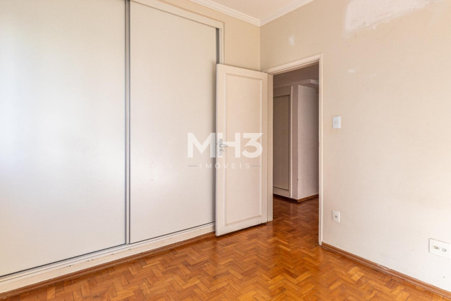 Imagem Imóvel com 3 Quartos à Venda, 127 m² em Cambuí - Campinas