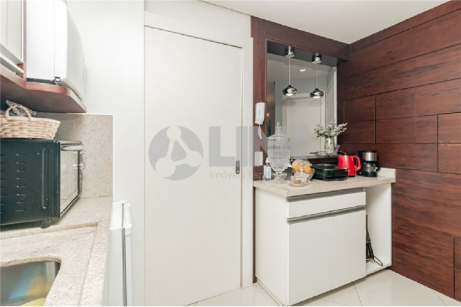 Imagem Apartamento com 3 Quartos à Venda, 105 m² em Petrópolis - Porto Alegre Imagem Apartamento com 3 Quartos à Venda, 105 m² em Petrópolis - Porto Alegre