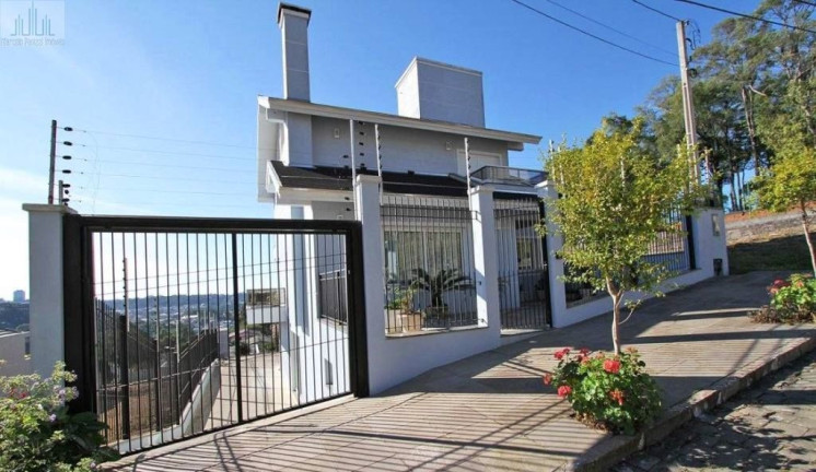 Imagem Casa com 4 Quartos à Venda, 400 m² em Santo Antão - Bento Gonçalves Imagem Casa com 4 Quartos à Venda, 400 m² em Santo Antão - Bento Gonçalves