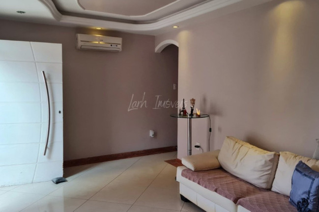 Imagem Casa com 2 Quartos à Venda, 109 m² em Tanque - Rio De Janeiro