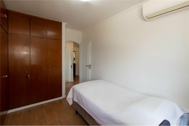 Imagem Apartamento com 3 Quartos à Venda, 155 m² em Campo Belo - São Paulo