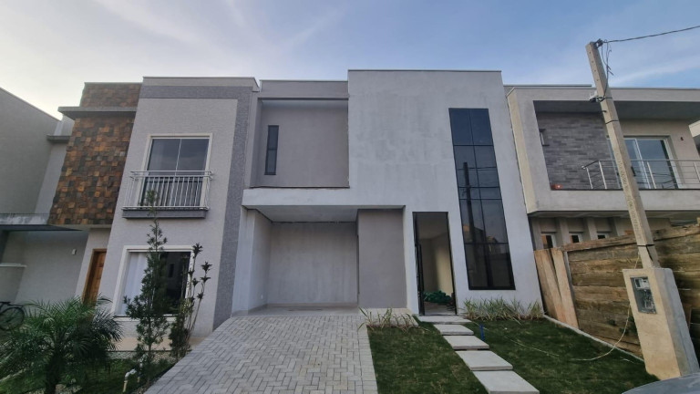 Imagem Casa com 3 Quartos à Venda, 120 m² em Campo De Santana - Curitiba