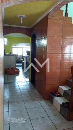 Imagem Sobrado com 3 Quartos à Venda, 250 m² em Vila Bremen - Guarulhos Imagem Sobrado com 3 Quartos à Venda, 250 m² em Vila Bremen - Guarulhos