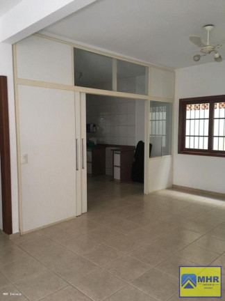 Imagem Casa com 3 Quartos à Venda, 200 m² em Parque Residencial Laranjeiras - Serra