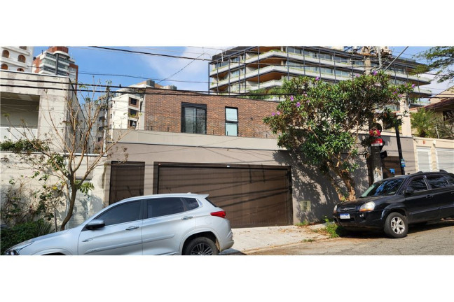 Imagem Casa com 5 Quartos à Venda,  em Alto De Pinheiros - São Paulo