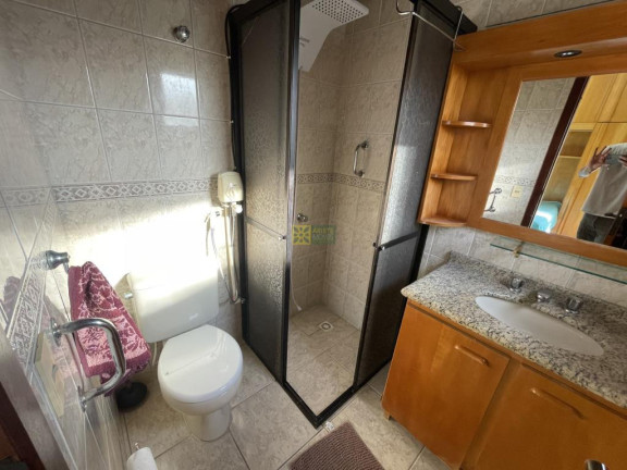 Imagem Apartamento com 2 Quartos para Alugar ou Temporada, 100 m² em Bombas - Bombinhas Imagem Apartamento com 2 Quartos para Alugar ou Temporada, 100 m² em Bombas - Bombinhas