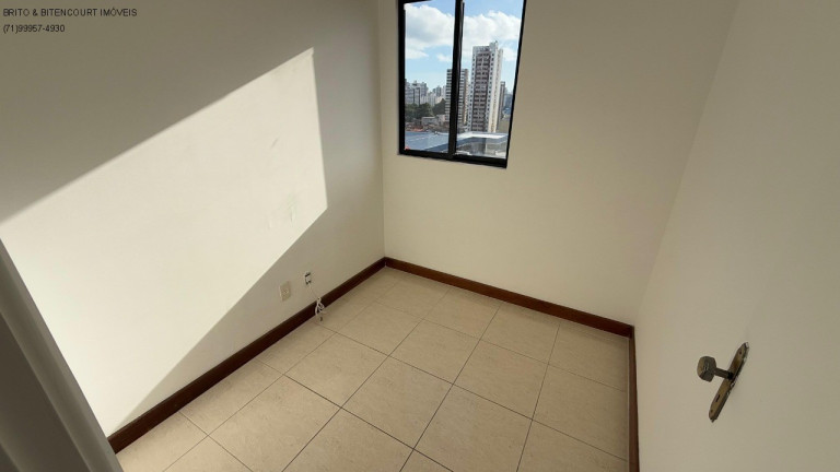 Imagem Imóvel com 3 Quartos à Venda, 75 m² em Imbuí - Salvador Imagem Imóvel com 3 Quartos à Venda, 75 m² em Imbuí - Salvador