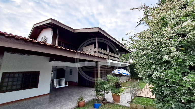 Casa à Venda, 440 m² em Cordeiros - Itajaí