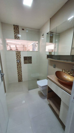 Imagem Casa com 3 Quartos à Venda, 366 m² em Centro - Caieiras