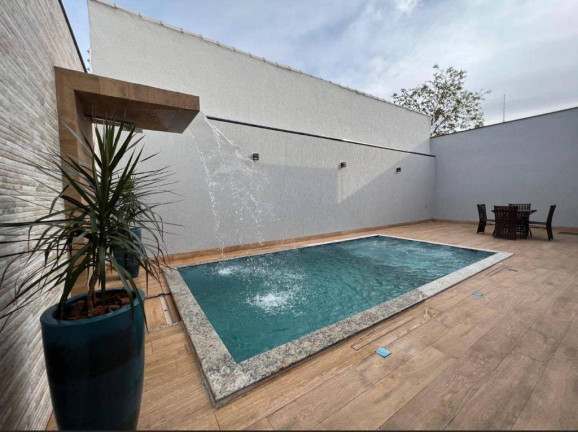 Imagem Casa com 3 Quartos à Venda, 360 m² em Estância Itaguaí - Caldas Novas Imagem Casa com 3 Quartos à Venda, 360 m² em Estância Itaguaí - Caldas Novas