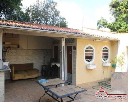 Casa com 3 Quartos para Alugar, 260 m² em Jardim Flórida - Jacareí
