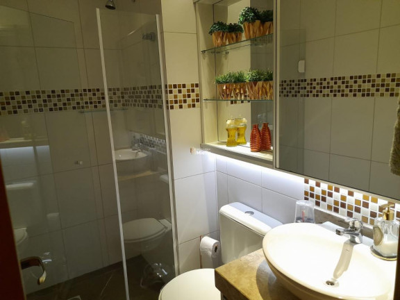 Imagem Imóvel com 3 Quartos à Venda, 75 m² em Cristo Redentor - Porto Alegre Imagem Imóvel com 3 Quartos à Venda, 75 m² em Cristo Redentor - Porto Alegre