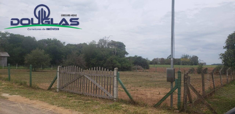 Terreno à Venda, 1.882 m² em Viamão