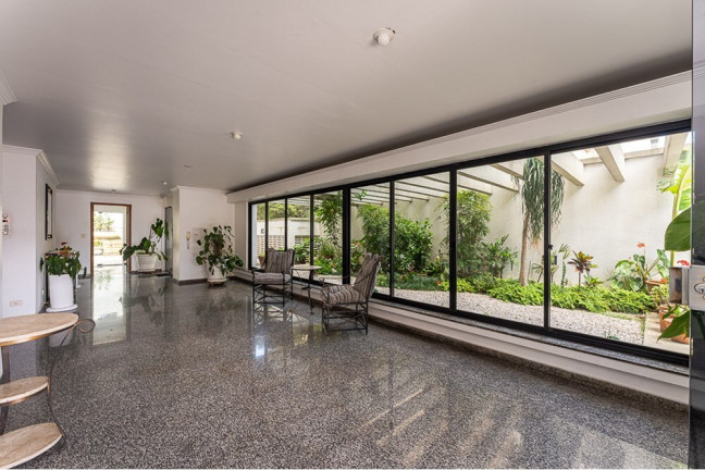 Imagem Apartamento com 3 Quartos à Venda, 180 m² em Vila Alexandria - São Paulo Imagem Apartamento com 3 Quartos à Venda, 180 m² em Vila Alexandria - São Paulo