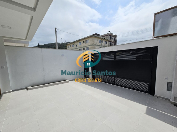Imagem Sobrado com 3 Quartos à Venda, 140 m² em Centro - Mongaguá