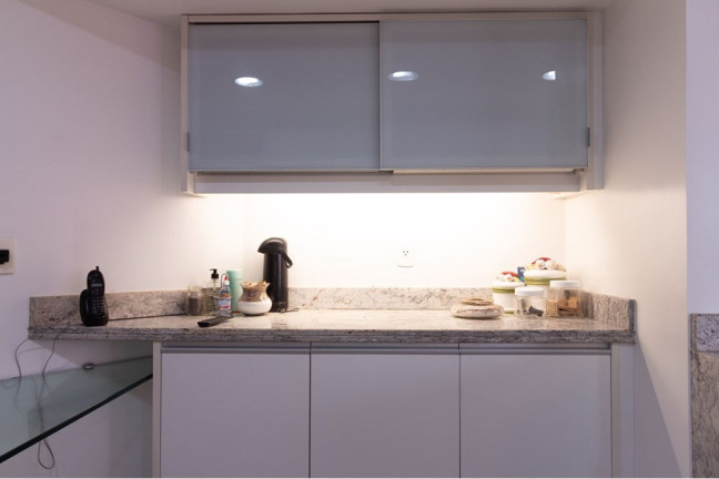 Imagem Cobertura com 4 Quartos à Venda, 330 m² em Petrópolis - Porto Alegre