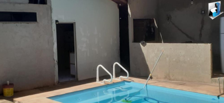 Imagem Casa com 2 Quartos à Venda, 180 m² em Conjunto Habitacional Osvaldo Del Fiol - Tatuí