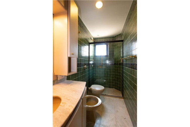 Imagem Apartamento com 4 Quartos à Venda, 220 m² em Moema - São Paulo