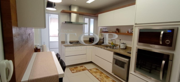 Imagem Apartamento com 3 Quartos à Venda, 140 m² em Pitangueiras - Guarujá Imagem Apartamento com 3 Quartos à Venda, 140 m² em Pitangueiras - Guarujá