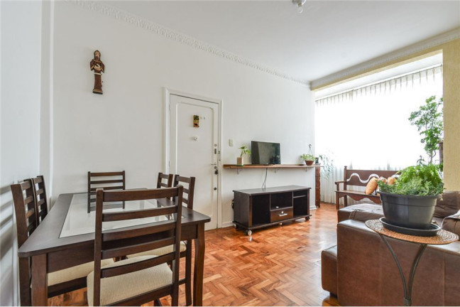 Imagem Imóvel com 2 Quartos à Venda, em Aclimação - São Paulo Imagem Imóvel com 2 Quartos à Venda, em Aclimação - São Paulo