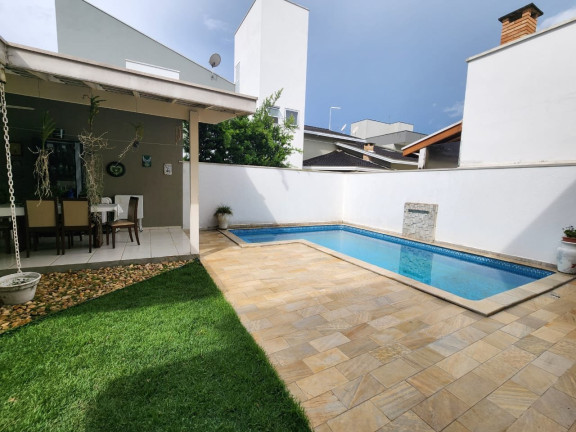 Imagem Casa com 3 Quartos à Venda, 264 m² em Bairro Dos Guedes - Tremembé