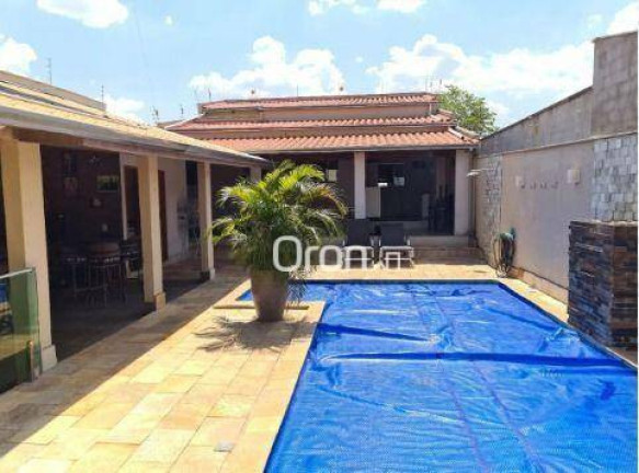 Casa com 2 Quartos à Venda, 190 m² em Residencial Arco Verde - Goiânia