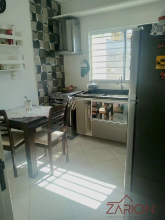 Imagem Casa com 3 Quartos à Venda, 170 m² em Vila São José - Taubaté