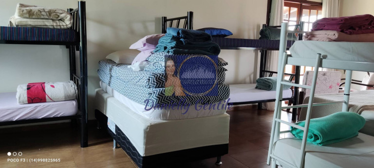 Imagem Casa de Condomínio com 4 Quartos para Temporada,  em Ninho Verde 2 - Pardinho
